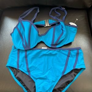 Bathing suit